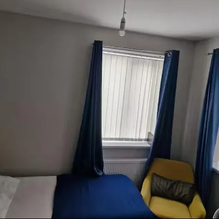 Cosy Blackrock (Dublin)
